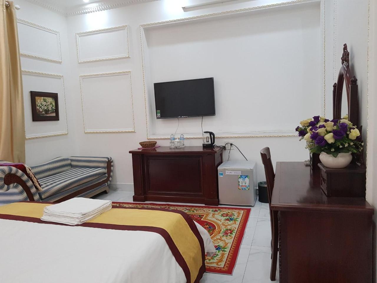 Kim Cuong - Hotel Near Tan Son Nhat Airport Cidade de Ho Chi Minh Exterior foto